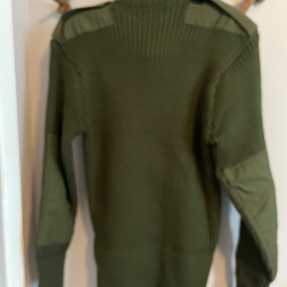 Army wool utility crewneck tactical olive green elbow patches shoulder strap M - Picture 3 of 5